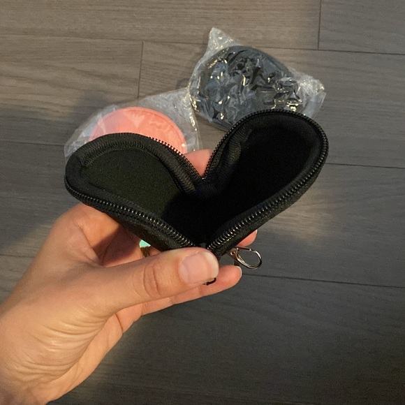 Coin & Key pouch - Picture 3 of 4